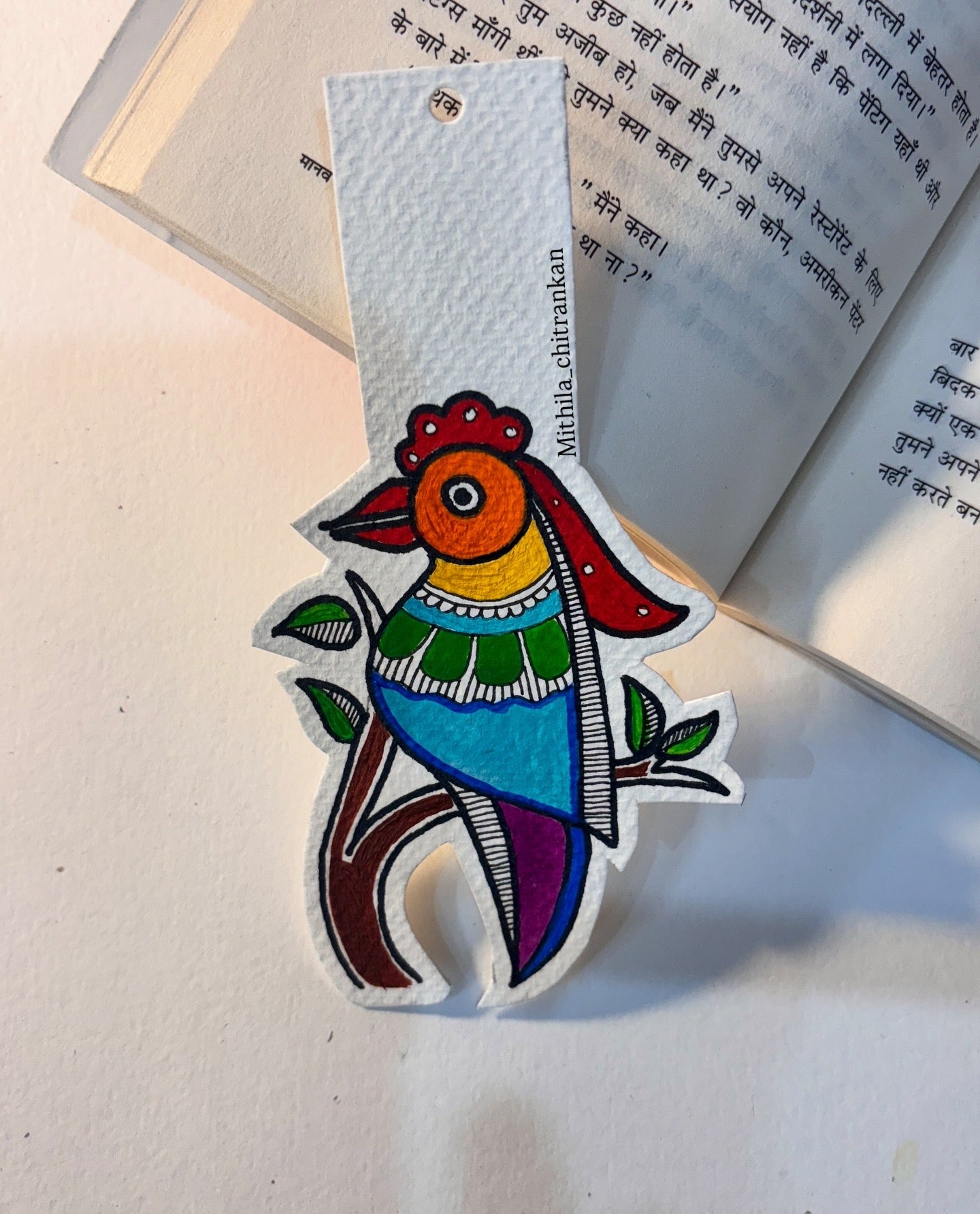 Bird motifs cutout bookmark